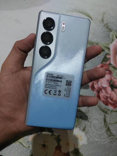 Techno Cammon 40 pro