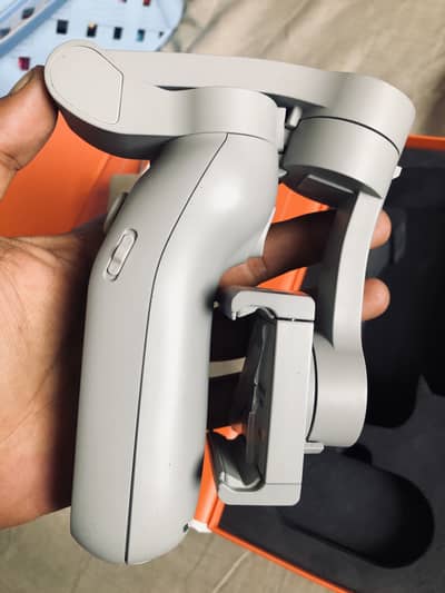 xBotGo AI Cameraman Mobile Gimbal