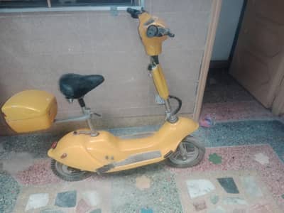 imported Scooty
