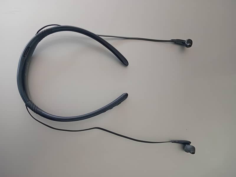 Samsung Level U 1