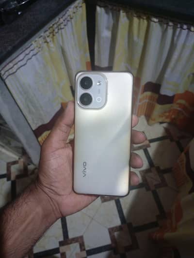 vivo y11D one month used complit box 11 month wornti