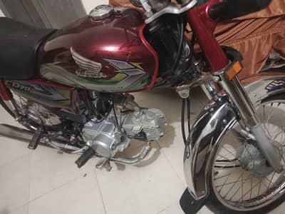 All ok good condition urgent sale contact number 0304 9084893
