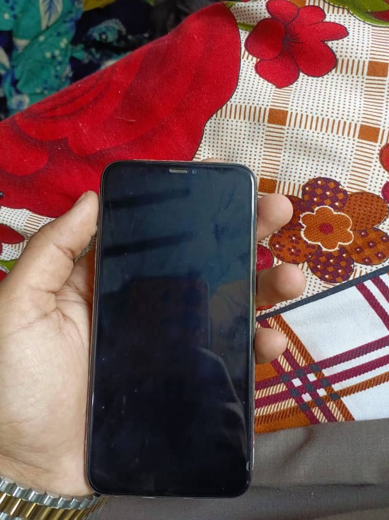 IPHONE XS MAX 2