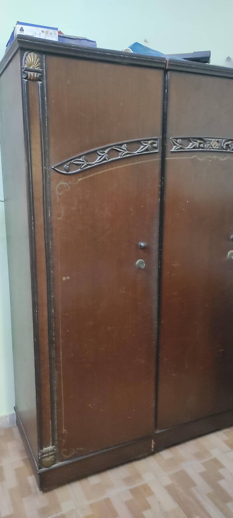 Cupboard 0