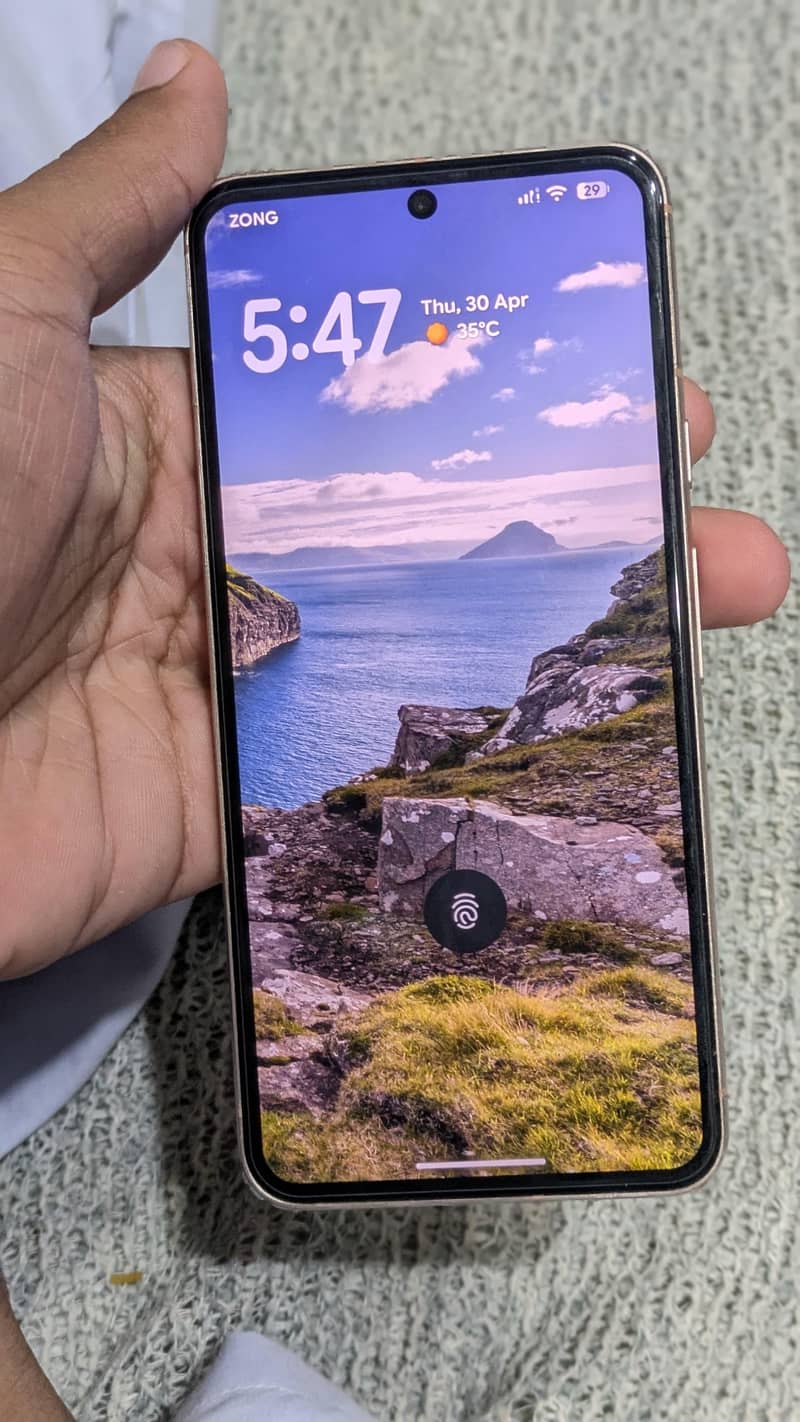 Google pixel 8 1