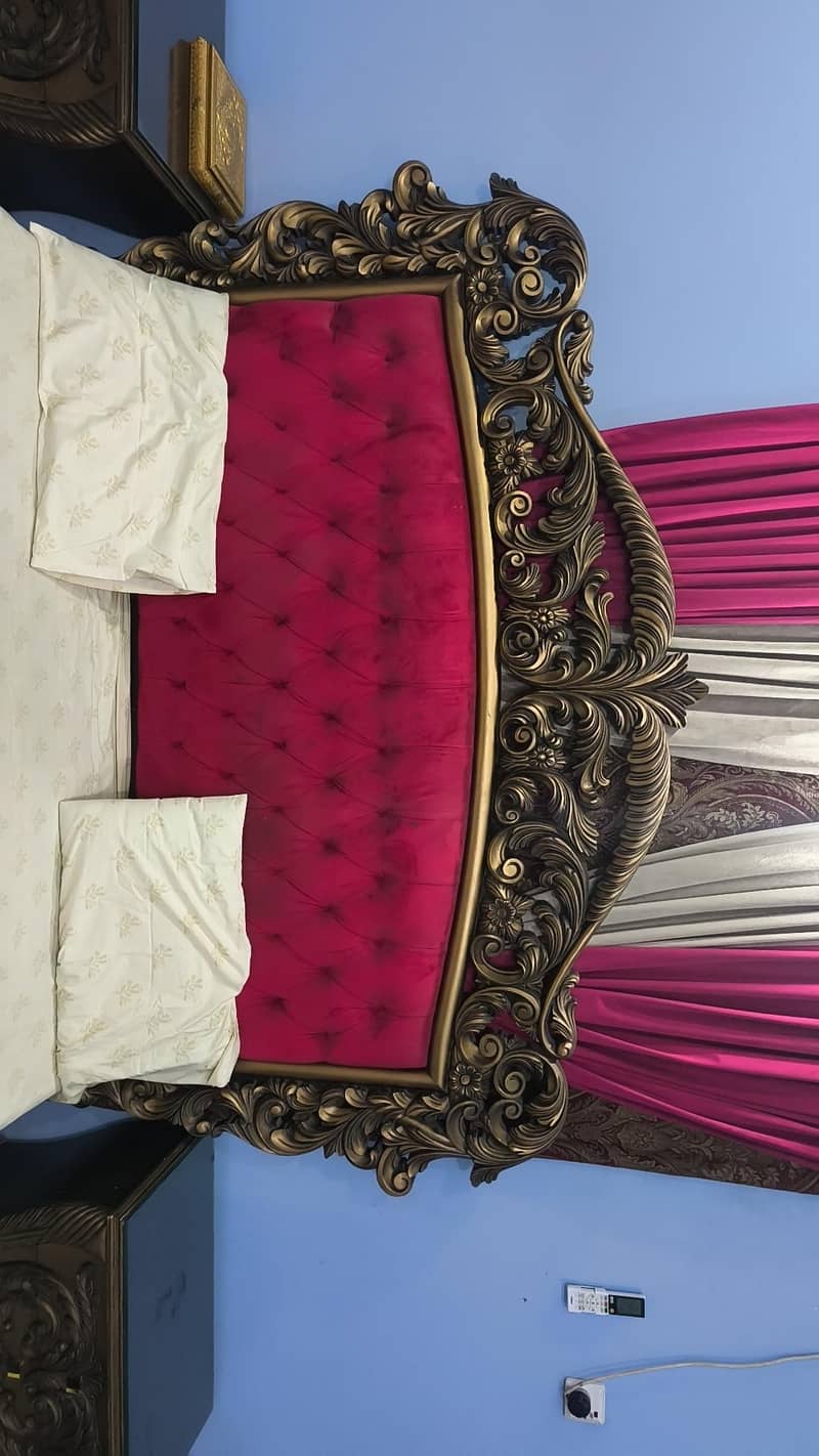 King Bed/Side Tables/dressing Table 5