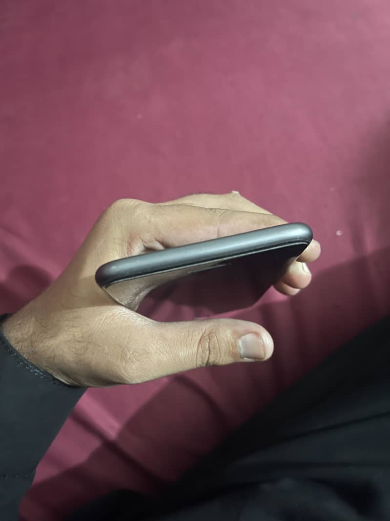 IPHONE 8 PLUS PTA APPROVED 2