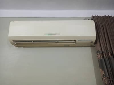 lush condition Mitsubishi working Ac for sale
