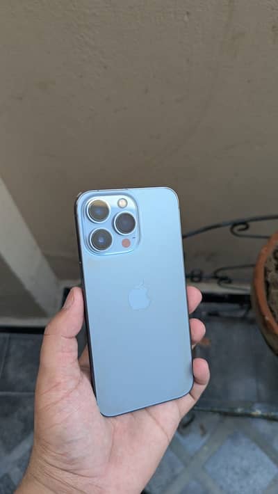 iPhone 13 Pro jv