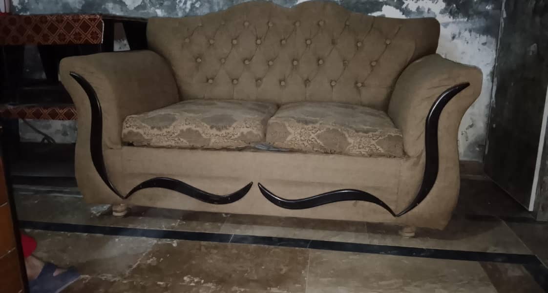 4 seater sofa. . . 1