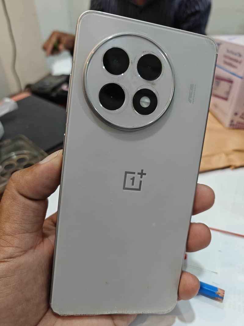 OnePlus 13R 2