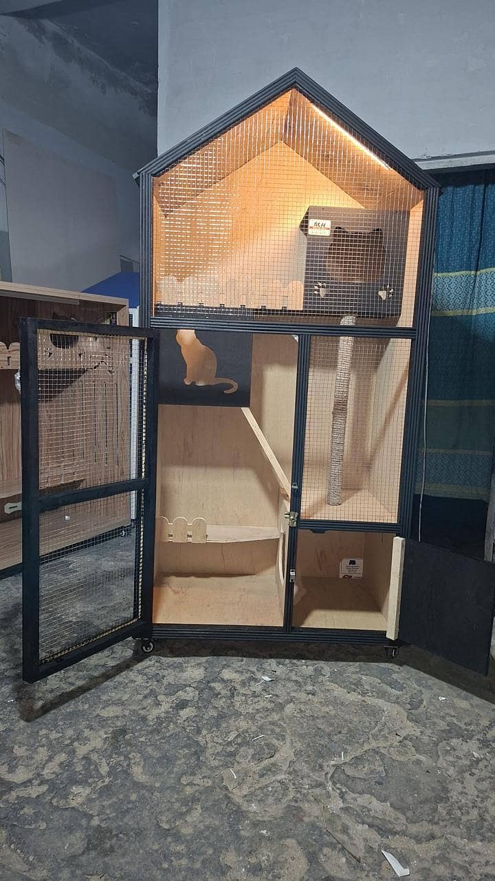 new cage 4