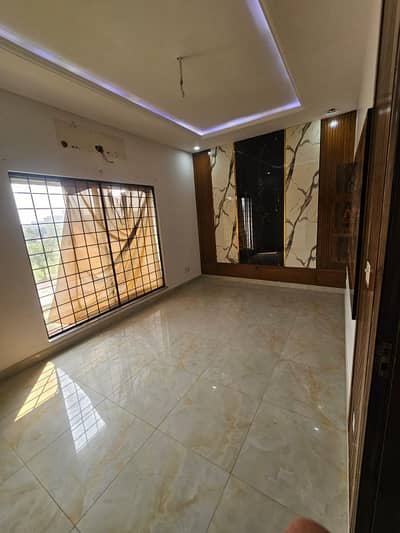 5 Marla House Available For Rent In Block AA Sector D Bahria Town Lahore