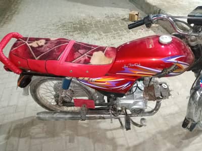 bike mein Koi Kam Nahin hai