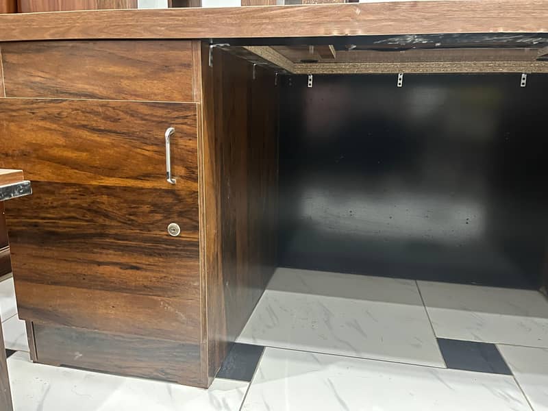 Office Table 3
