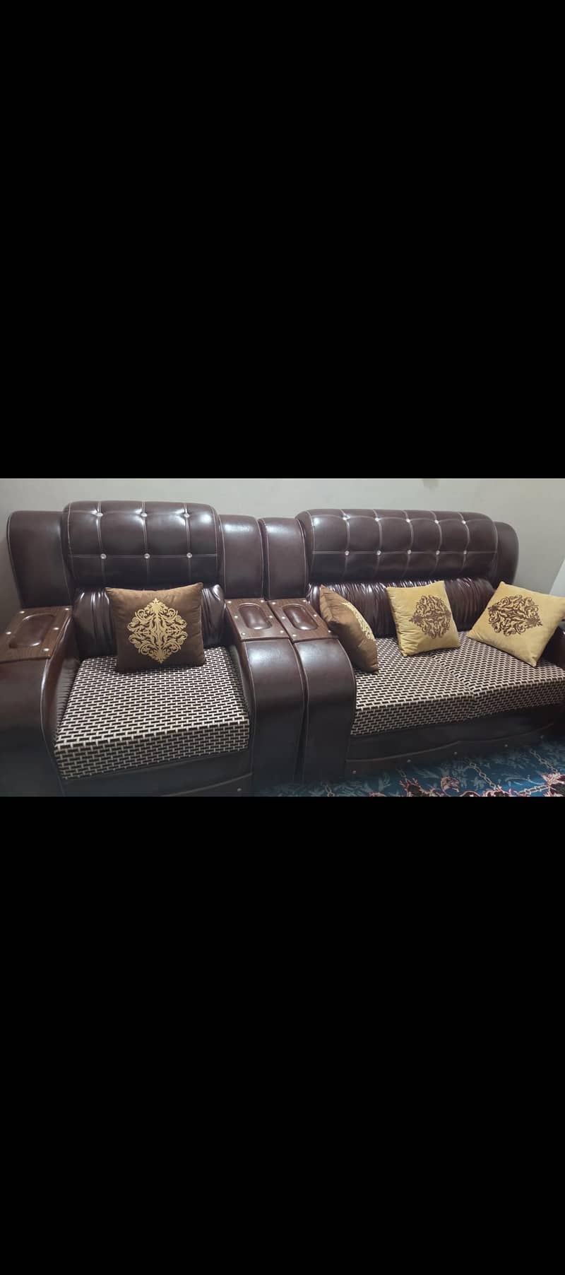6 sitar  sofa 1