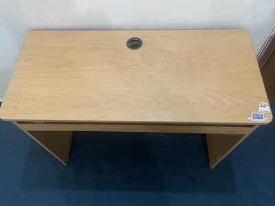 Wooden Office Table