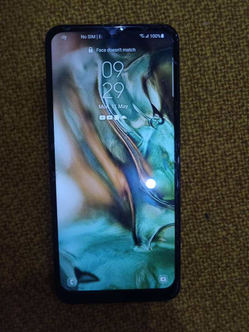 Galaxy A30 1