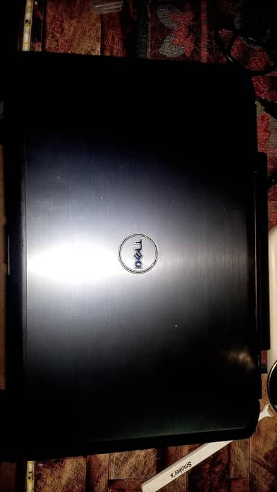 Dell Latitude E5530 4gb Ram 256 hd