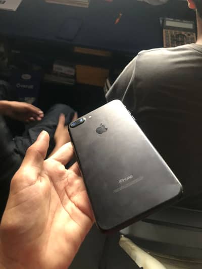 Apple iPhone 7 Plus