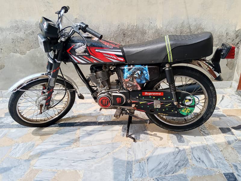 125 model 2002 1
