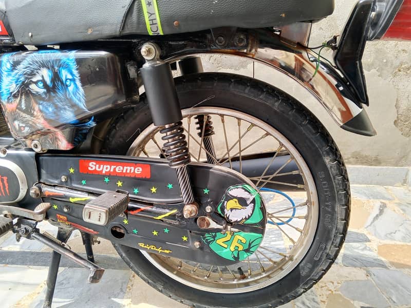 125 model 2002 11