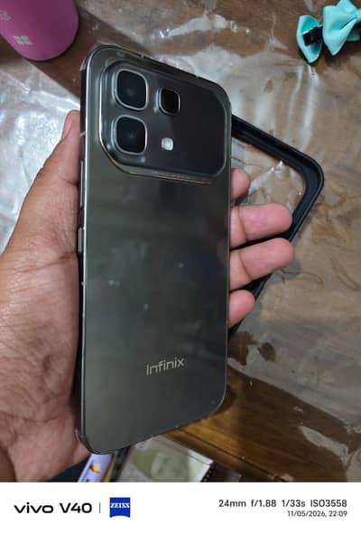 INFINIX NOTE 60 PRO FULL BOX IN MINT CONDITION