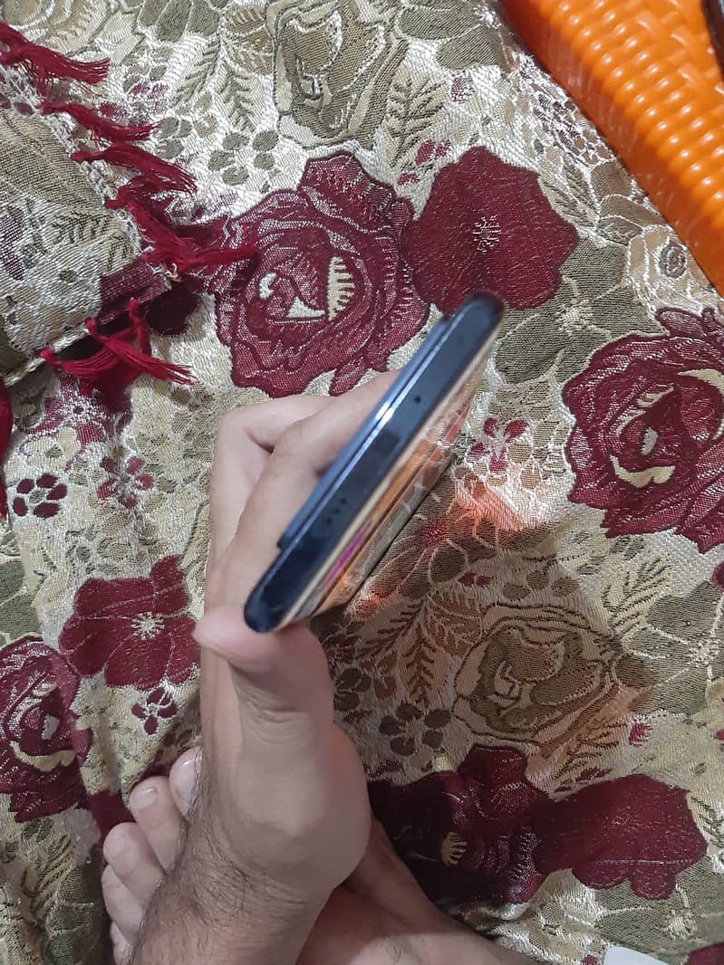 infinix note 40 pro 4