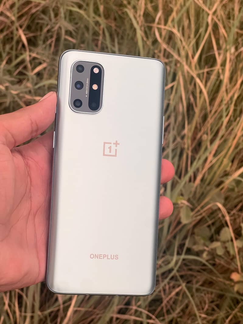 OnePlus 8T 1