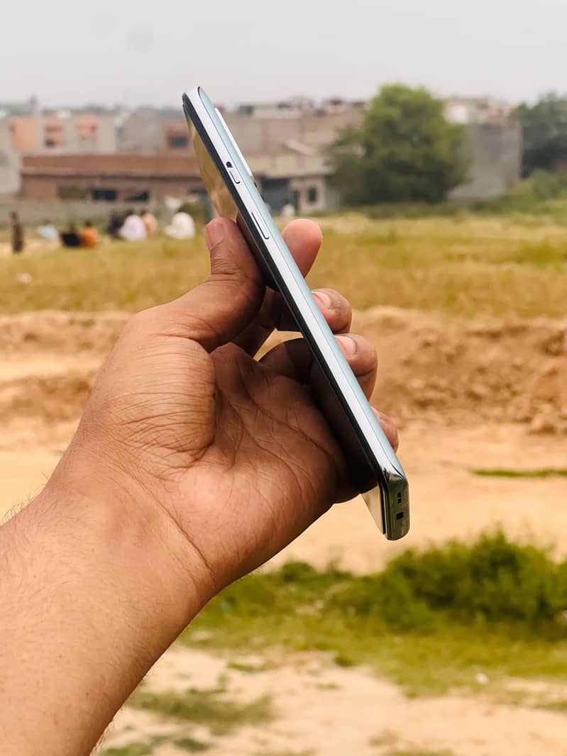 OnePlus 8T 5