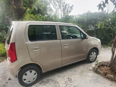 wagnor 2017 model indrive Ka Lia driver required