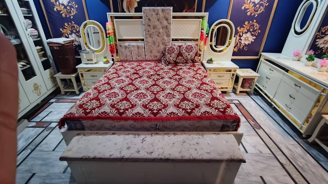 sell full bed set 0
