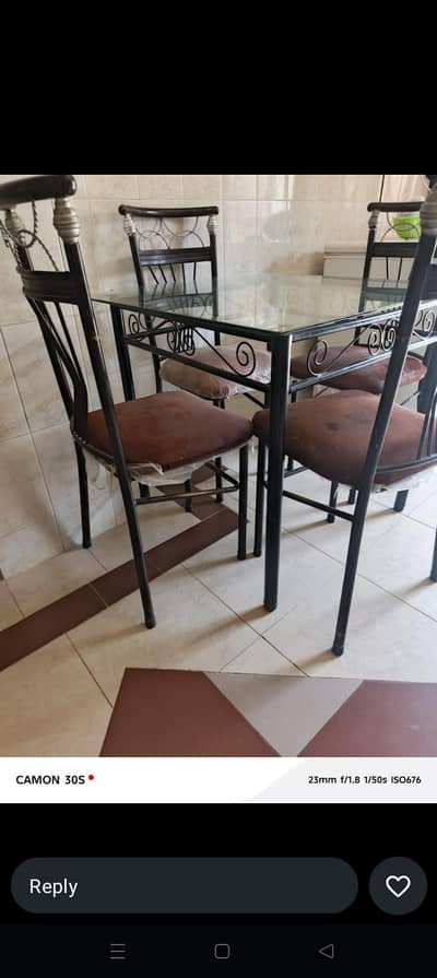 4 chair 1 table set
