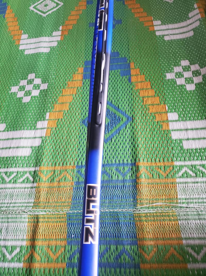 03 imported squash rackets 1