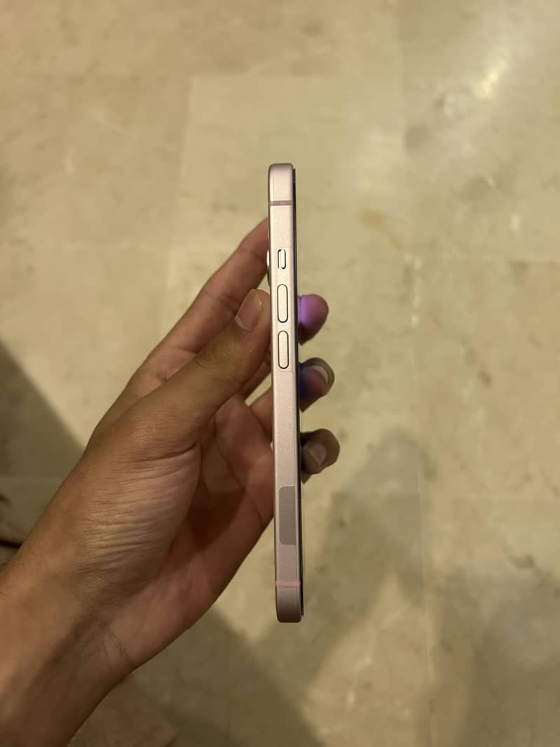 Iphone 15 jv 1