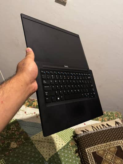 core i5 8gen 10 By 10 condition All Ok 8 GB ram 256 GB SSD