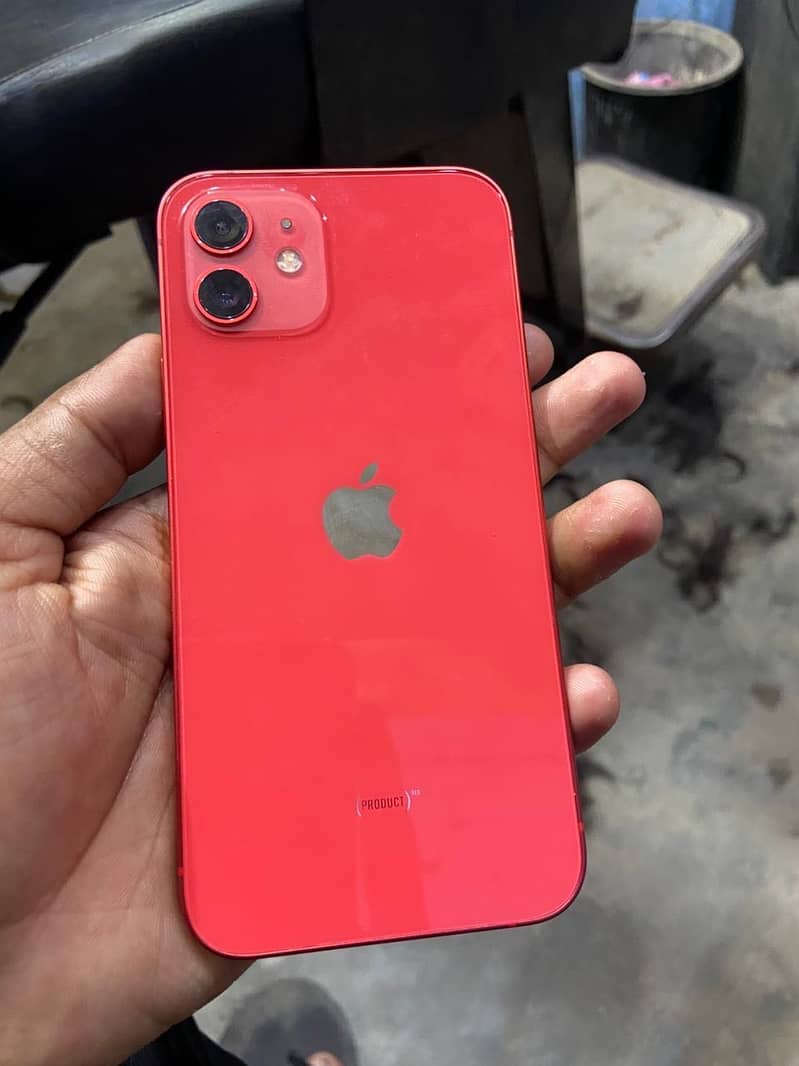 iPhone 12 7
