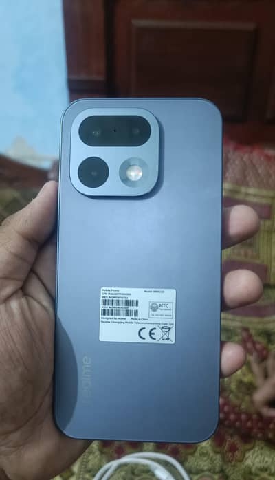 Realme 16 pro 12/512