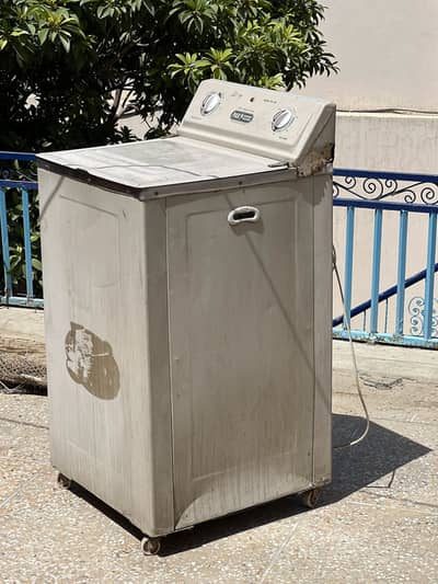 Washing Machine (Pak-550)