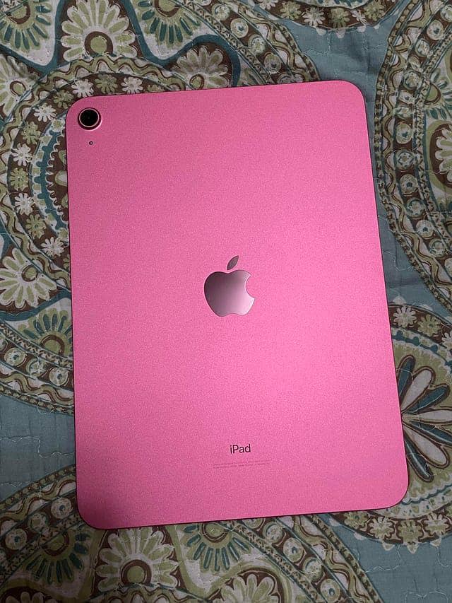 Ipad 10th generation. 1