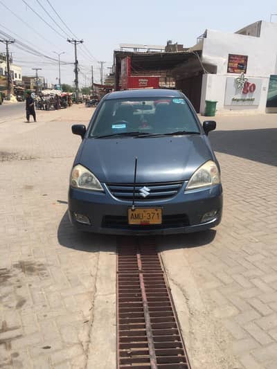Suzuki Liana