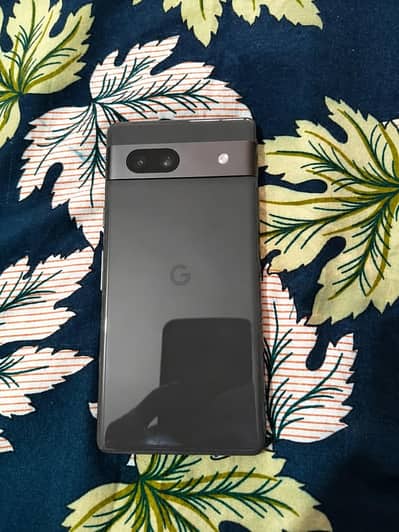 Google Pixel 7a like new  Official PTA