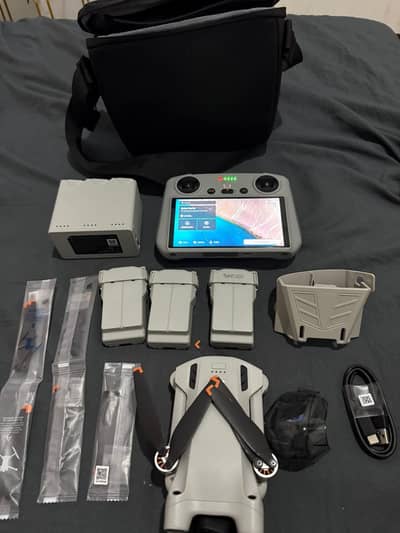 Drone DJI mini 3 pro Combo packing With Full Box Urgent Sale Connect