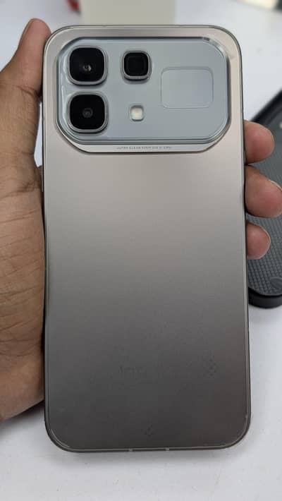 Infinix Note 60 pro 8+8/256 Gb 10/10 with complete box 1 month use.