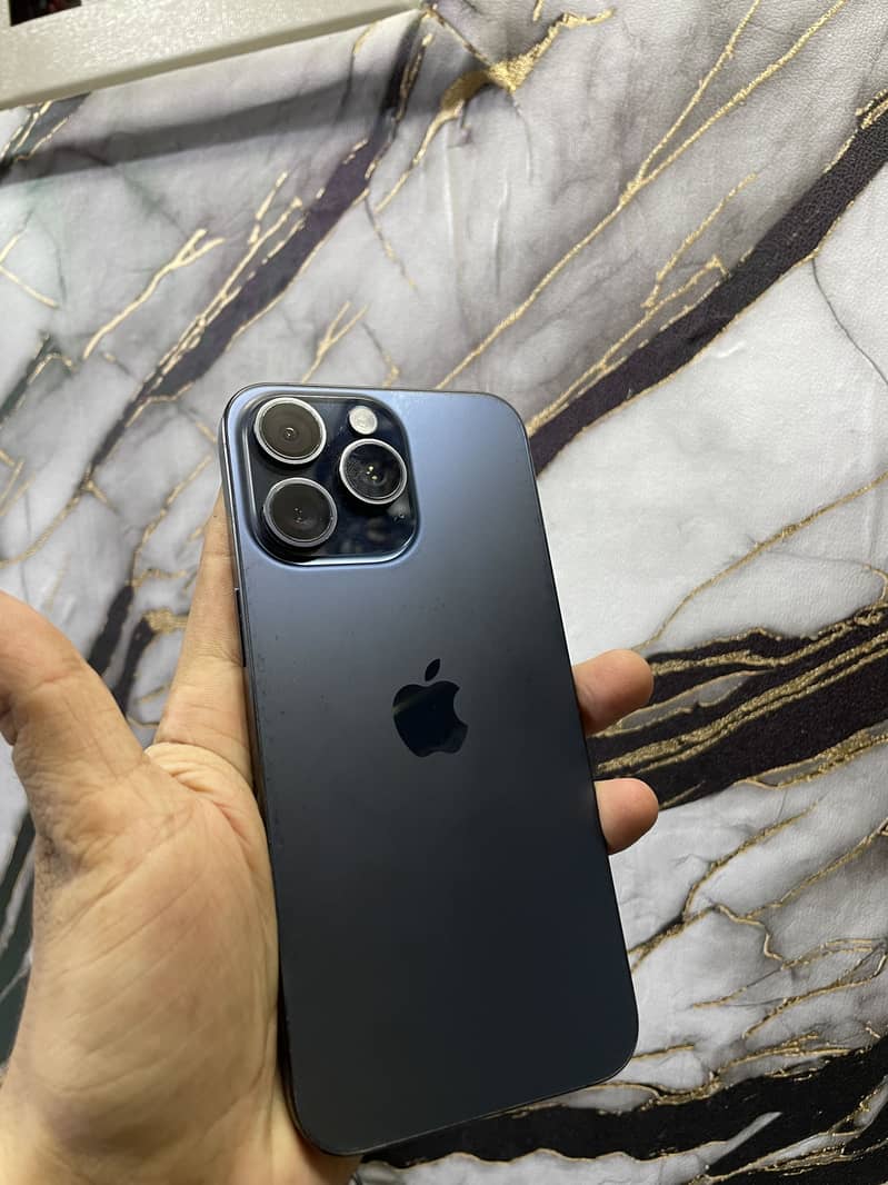 IPhone 15 Pro max 256Gb 0