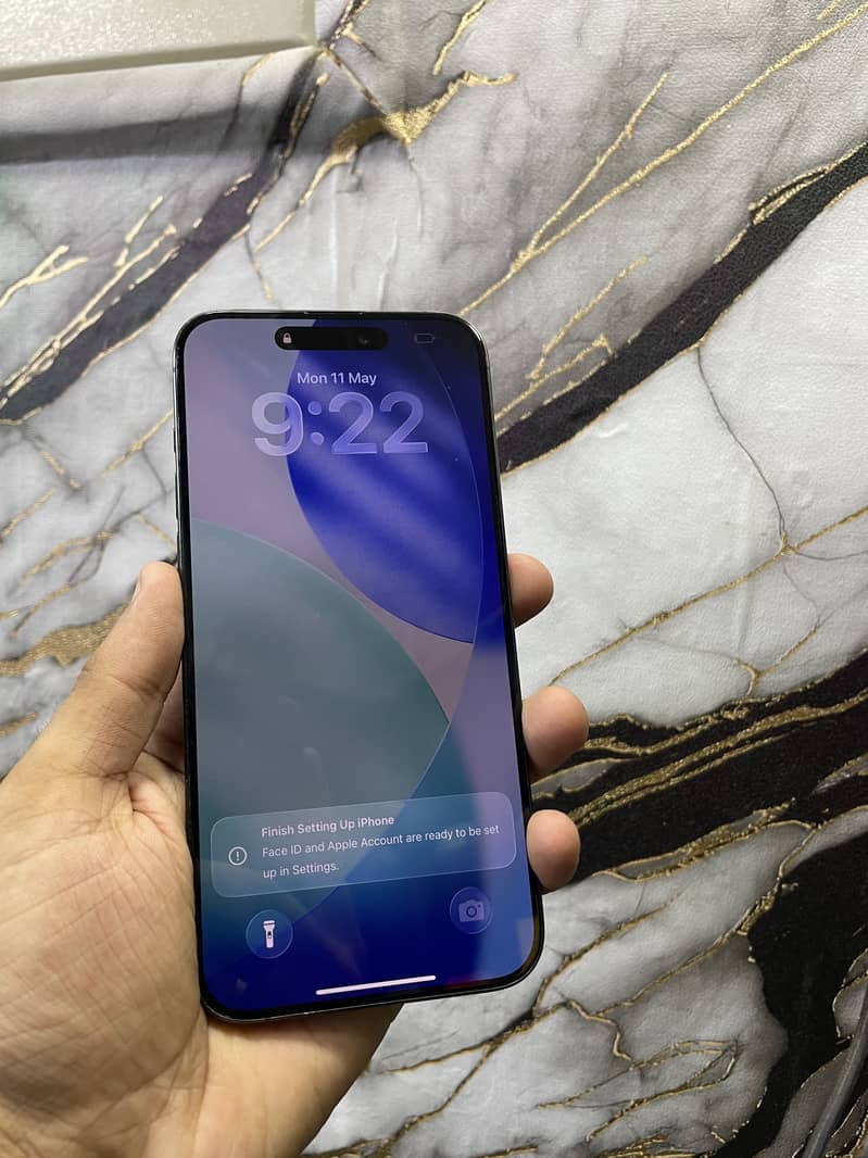 IPhone 15 Pro max 256Gb 2