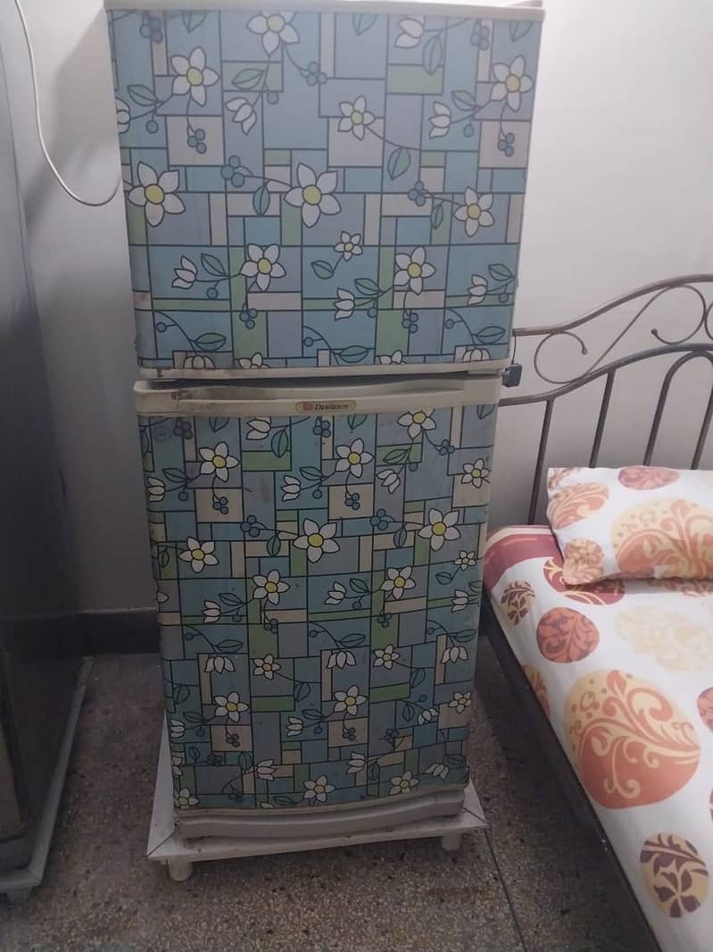 Refrigerator (Dawlance) 0