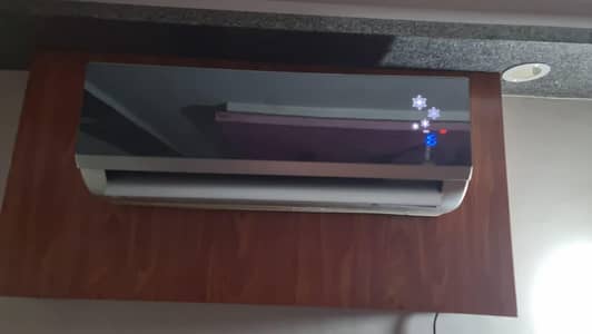 Kenwood 1 ton simple AC
