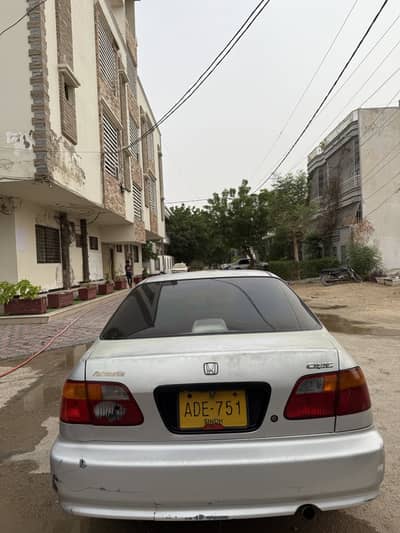 Civic 2001