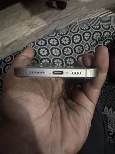 Iphone 16 pro max (jv)